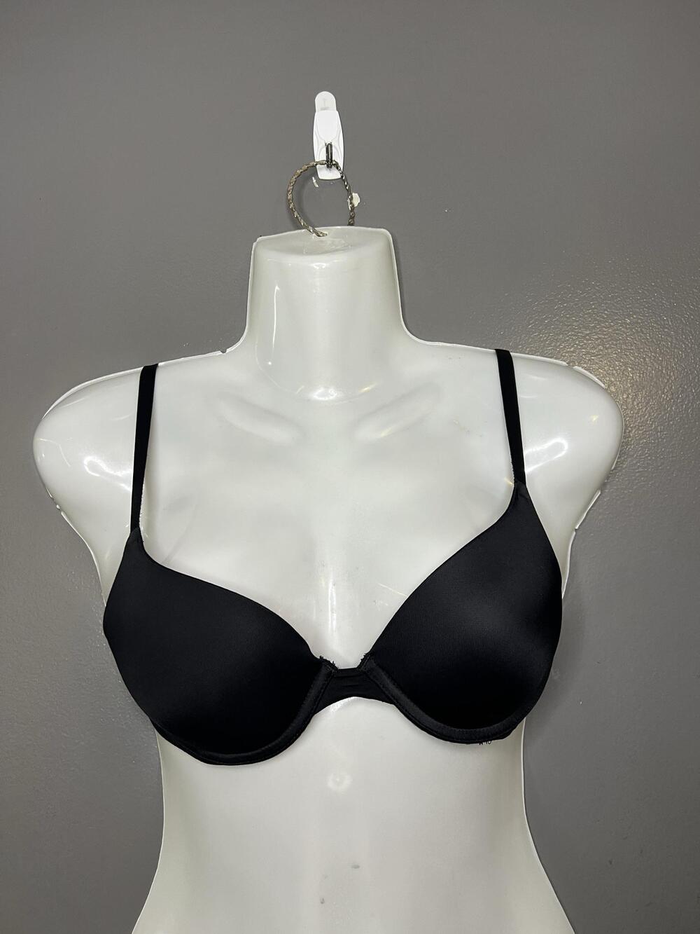 PINK Bra Womens 32B Black T-Shirt Lightly Lined Underwire Padded Microfiber